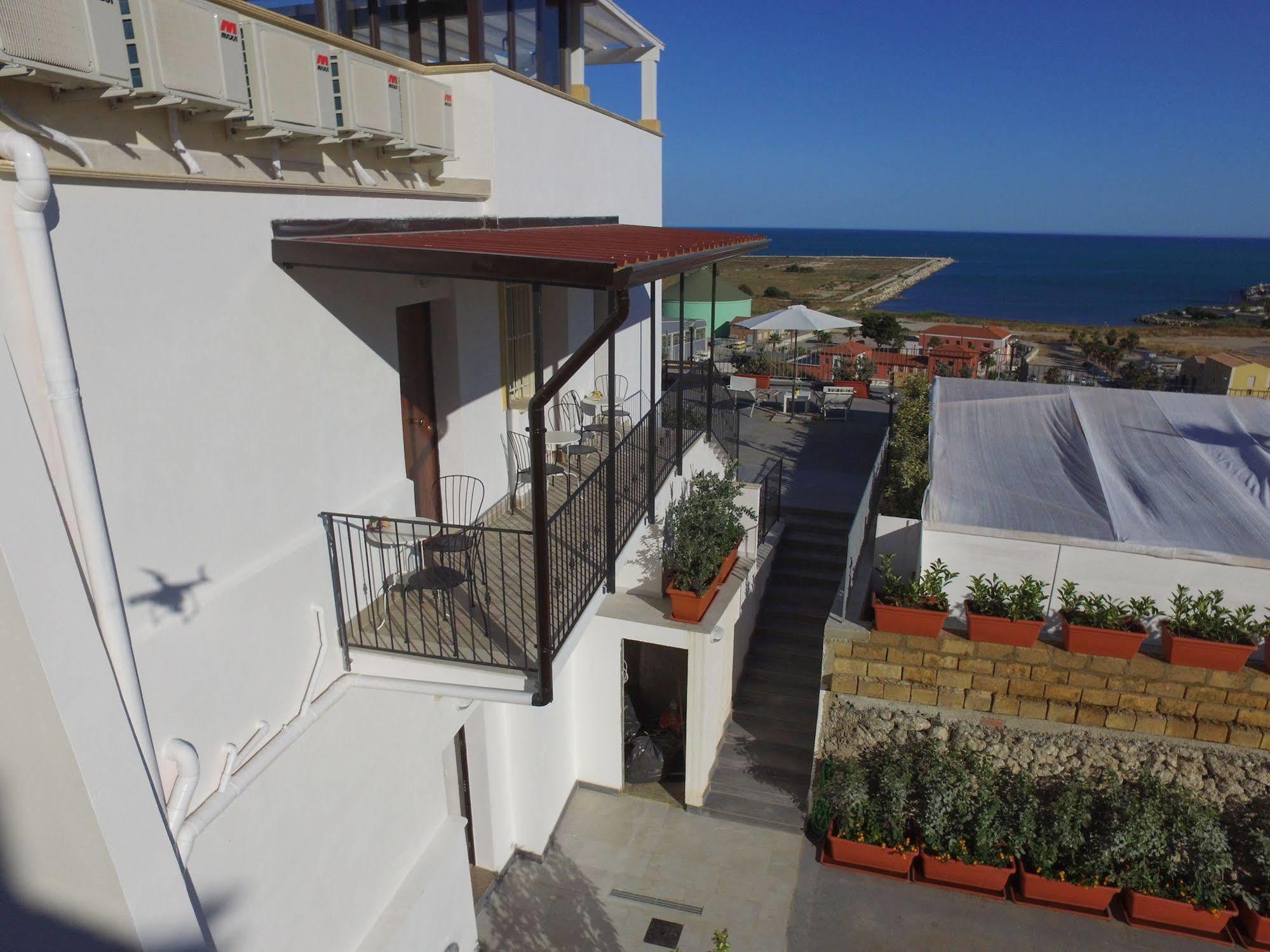 B&B Baglio Santa Croce Porto Empedocle Exterior photo